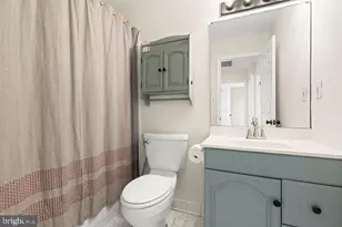 503 S Maple Ct, Sterling, VA 20164 - Photo 19