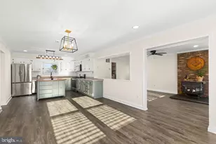 503 S Maple Ct, Sterling, VA 20164 - Photo 5