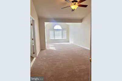 25205 Larks Terrace, Chantilly, VA 20152 - Photo 17