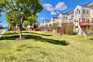 25205 Larks Terrace, Chantilly, VA 20152 - Photo 27