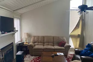 160 Magnolia Rd, Sterling, VA 20164 - Photo 3