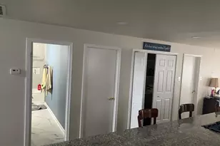 160 Magnolia Rd, Sterling, VA 20164 - Photo 9