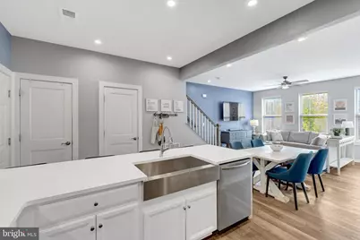 1130 Madeira Terrace SE, Leesburg, VA 20175 - Photo 11