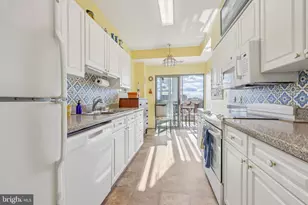 19375 Cypress Ridge Terrace, Leesburg, VA 20176 - Photo 15