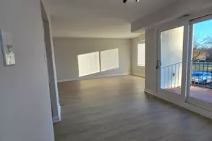 125 Clubhouse Dr SW, Leesburg, VA 20175 - Photo 5