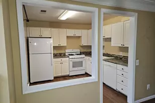 21845 Baldwin Square, Sterling, VA 20164 - Photo 9