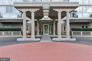 19385 Cypress Ridge Terrace, Leesburg, VA 20176 - Photo 3