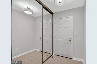 19385 Cypress Ridge Terrace #404, Leesburg, VA 20176 - Photo 7