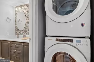 19385 Cypress Ridge Terrace, Leesburg, VA 20176 - Photo 17