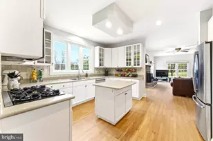 15700 Trapshire Ct, Waterford, VA 20197 - Photo 27