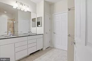 44420 Sunset Maple Dr, Ashburn, VA 20147 - Photo 17