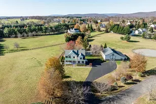 38607 Millstone Dr, Hillsboro, VA 20132 - Photo 89