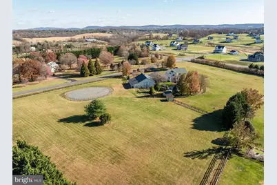 38607 Millstone Dr, Hillsboro, VA 20132 - Photo 91
