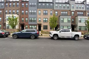 43808 Middleway Ter, Ashburn, VA 20147 - Photo 3