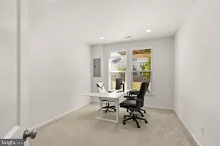 23491 Epperson Square, Brambleton, VA 20148 - Photo 43