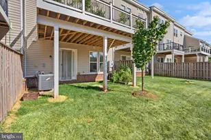 23491 Epperson Square, Brambleton, VA 20148 - Photo 49