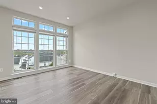 19199 Sweig Terrace, Leesburg, VA 20176 - Photo 9