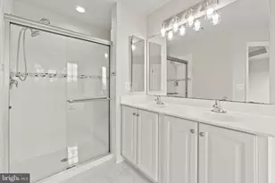 19199 Sweig Terrace, Leesburg, VA 20176 - Photo 15