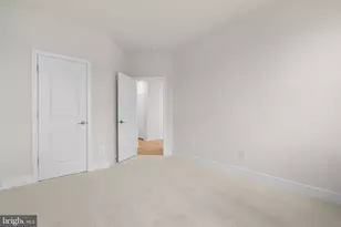 42119 Picasso Sq, Ashburn, VA 20148 - Photo 27