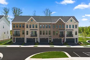 42119 Picasso Sq, Ashburn, VA 20148 - Photo 45