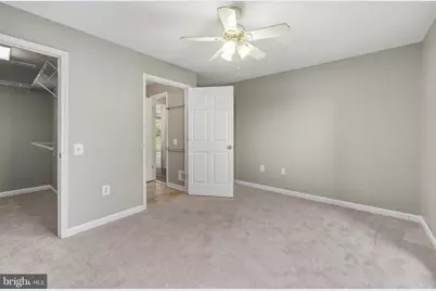 21845 Baldwin Square #101, Sterling, VA 20164 - Photo 17