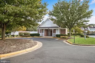 21845 Baldwin Square, Sterling, VA 20164 - Photo 31