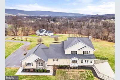 35080 McKnight Court, Round Hill, VA 20141 - Photo 9