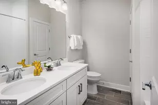 18444 Sugar Snap Cir, Leesburg, VA 20176 - Photo 17