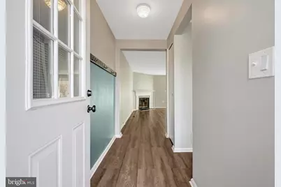 30 Quincy Court, Sterling, VA 20165 - Photo 5