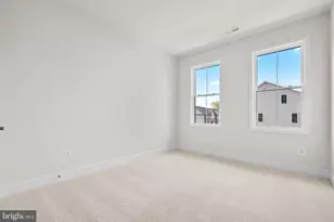 42121 Picasso Sq, Ashburn, VA 20148 - Photo 27