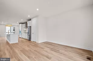 42121 Picasso Sq, Ashburn, VA 20148 - Photo 15