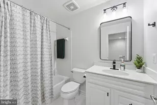 43911 Eastgate View Drive, Chantilly, VA 20152 - Photo 39