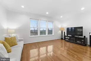 43911 Eastgate View Drive, Chantilly, VA 20152 - Photo 9