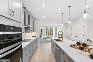 2460 Mystic Maroon Terrace, Ashburn, VA 20147 - Photo 3