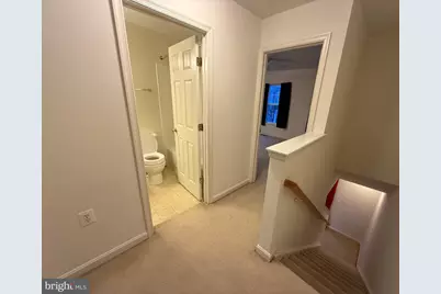 23004 Fontwell Square, Sterling, VA 20166 - Photo 7