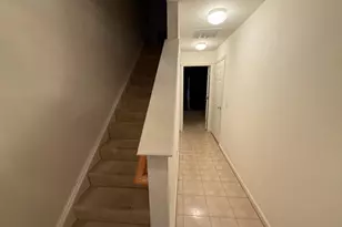 23004 Fontwell Square, Sterling, VA 20166 - Photo 17