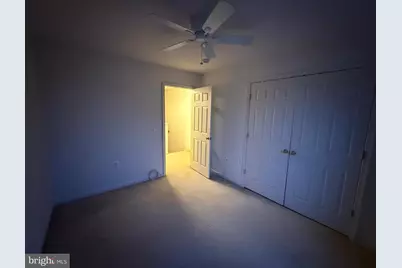 23004 Fontwell Square, Sterling, VA 20166 - Photo 11