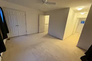 23004 Fontwell Square, Sterling, VA 20166 - Photo 3