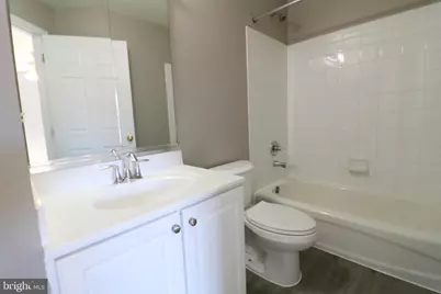 25497 Carrington Drive, Chantilly, VA 20152 - Photo 23