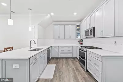 22528 Wilson View Terrace, Ashburn, VA 20148 - Photo 5