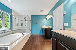 21255 Olive Green Ct, Ashburn, VA 20147 - Photo 17