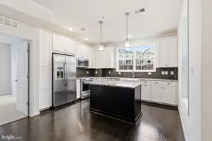 43032 Stuarts Glen Terrace, Ashburn, VA 20148 - Photo 5