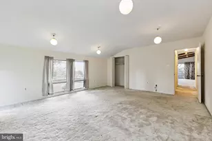 17167 Simpson Cir, Paeonian Springs, VA 20129 - Photo 19