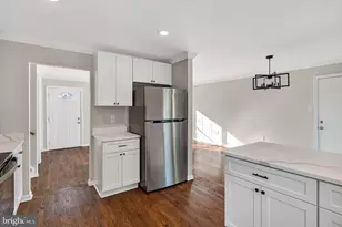 806 Cattail Ln NE, Leesburg, VA 20176 - Photo 11