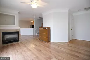 46944 Courtyard Sq, Sterling, VA 20164 - Photo 5