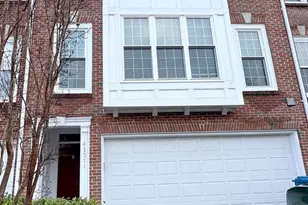 43511 Evian Ln, Chantilly, VA 20152 - Photo 1