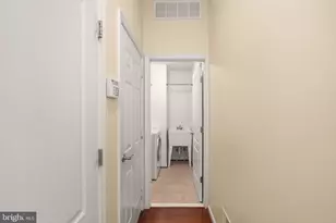 19296 Creek Field Cir, Leesburg, VA 20176 - Photo 23