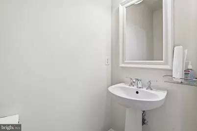 25382 Whippoorwill Terrace, Chantilly, VA 20152 - Photo 15