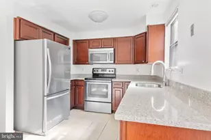 31 Palmer Ct, Sterling, VA 20165 - Photo 7