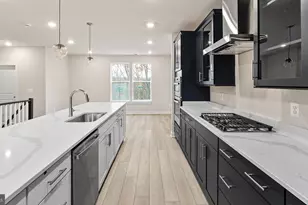 20829 Cloongee Ter, Dulles, VA 20166 - Photo 5